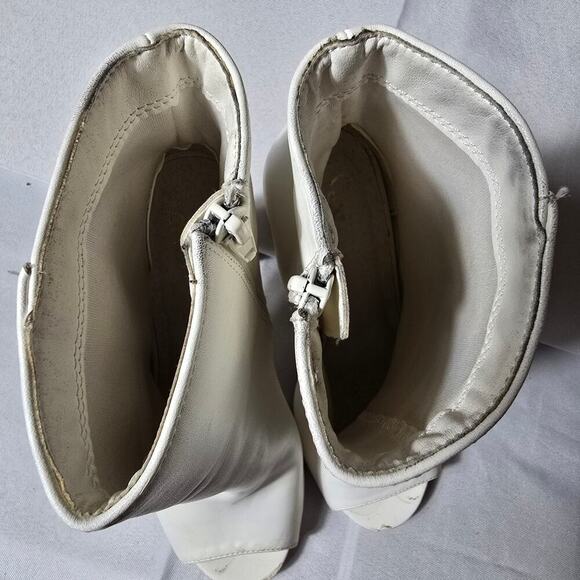 Womens White Heel Open Toe Shoes Size 7.5 - Picture 5 of 9